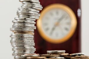 不動産投資を考える共働き家庭のための家計防衛策は？