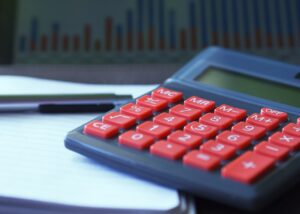 不動産投資における資産運用の利回り計算表の使い方は？